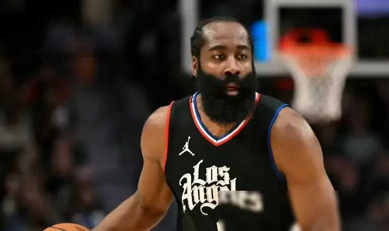 开云在线-包含哈登赛事官方发布回归赛场新规，掘金争议不断！的词条